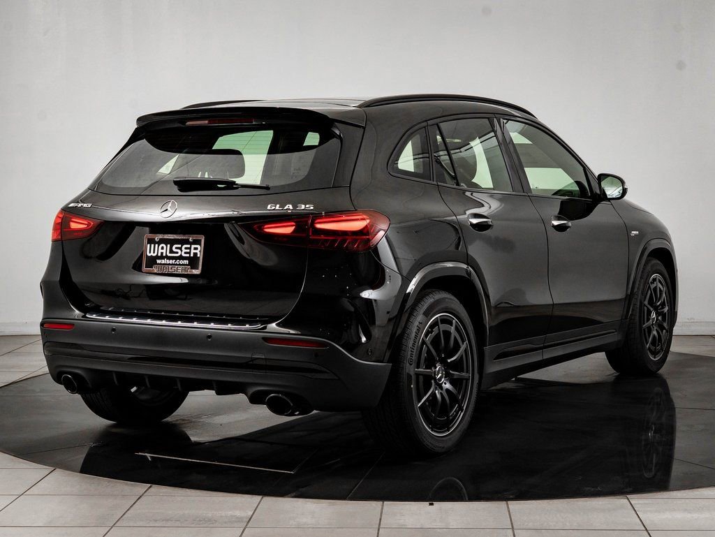 New 2026 Mercedes-Benz GLA 35 AMG 4MATIC image 7