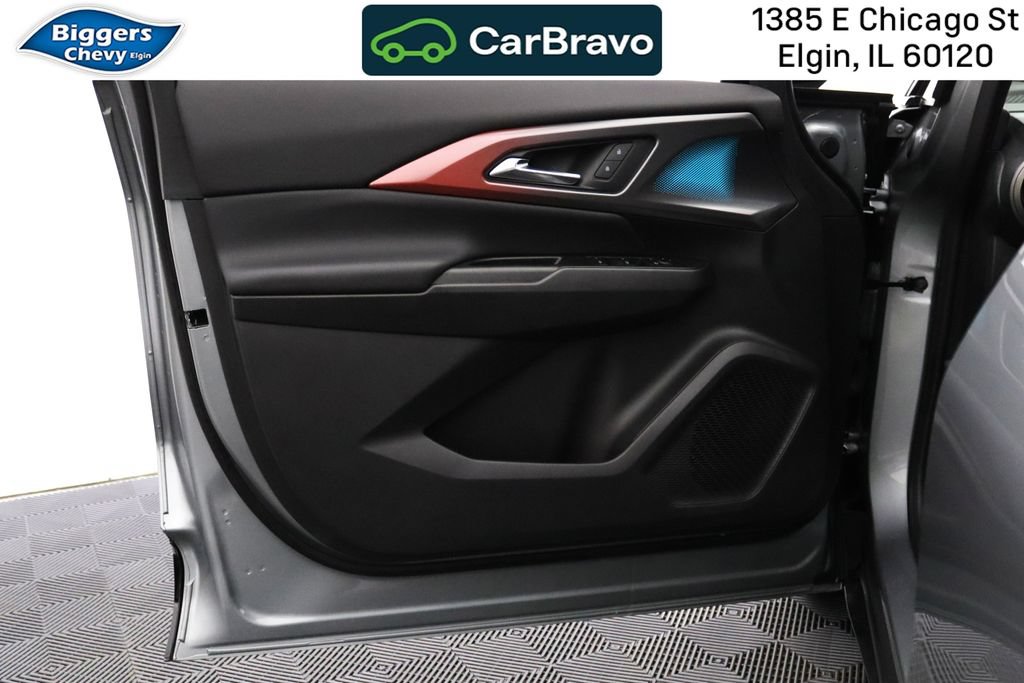 Used 2026 Chevrolet Equinox EV RS AWD/4WD image 10