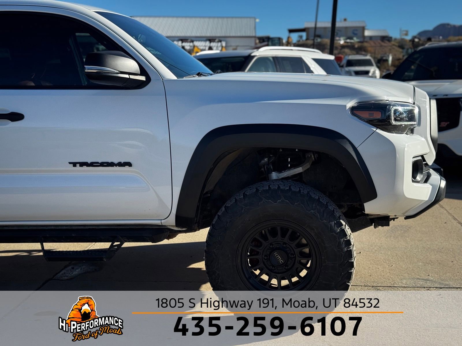 Used 2023 Toyota Tacoma TRD Off-Road image 4