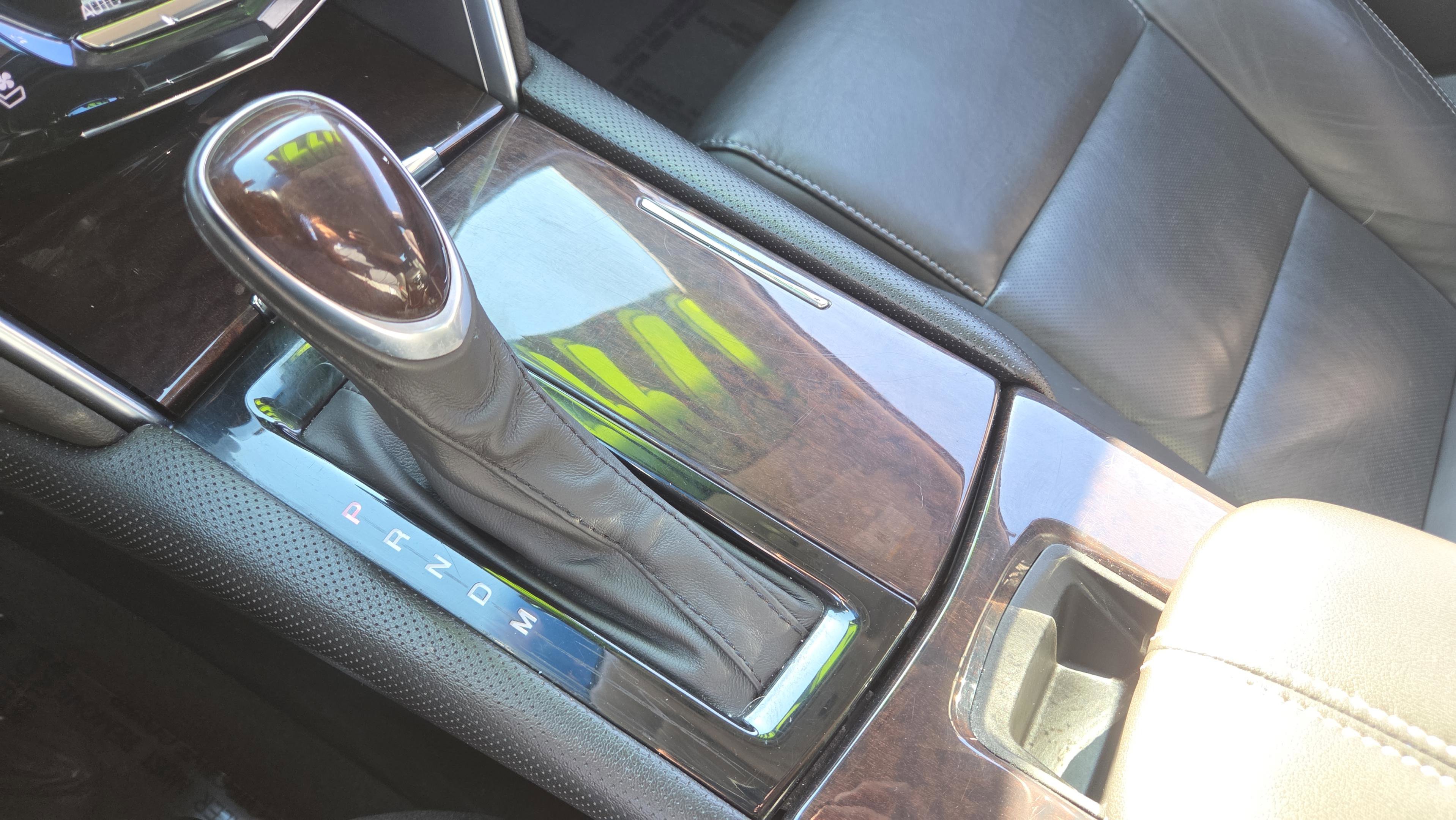 Used 2015 Cadillac XTS Luxury image 35