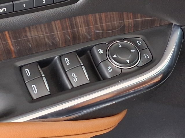 Used 2023 Cadillac XT4 Sport FWD image 17
