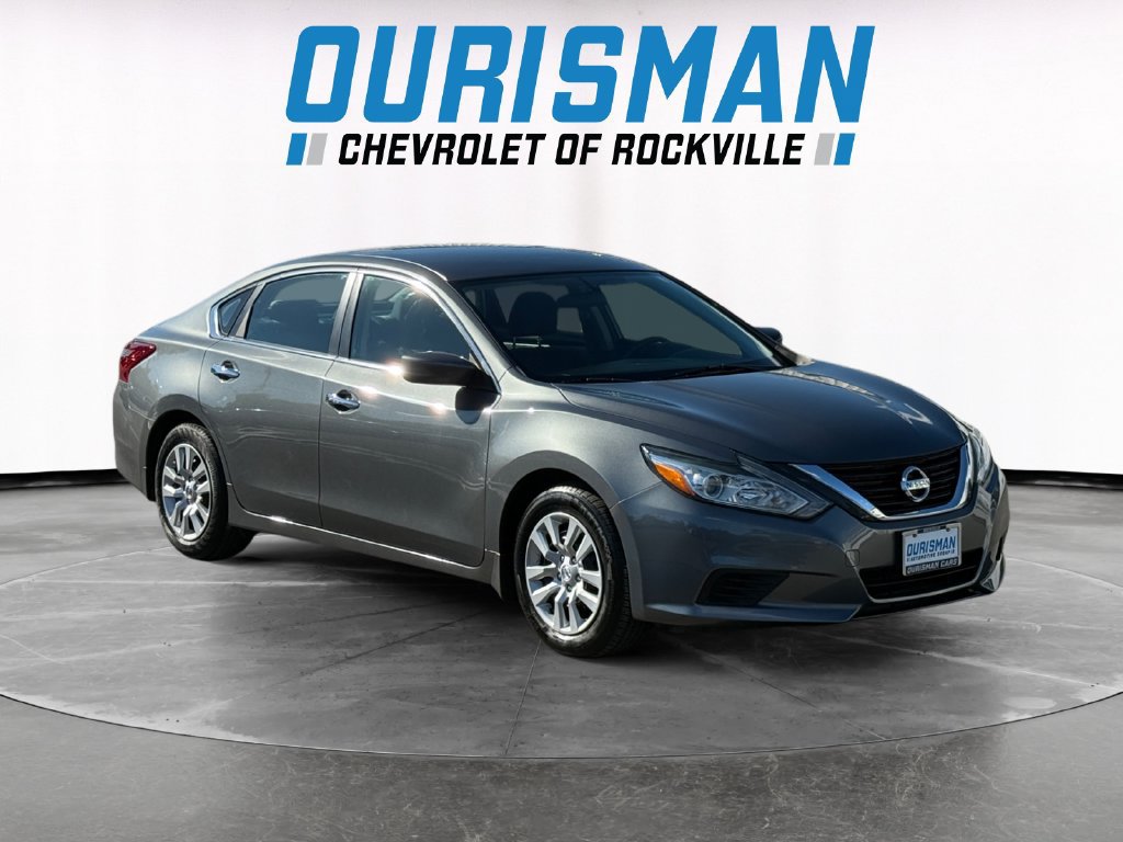 Used 2018 Nissan Altima 2.5 S w/ S Convenience Package