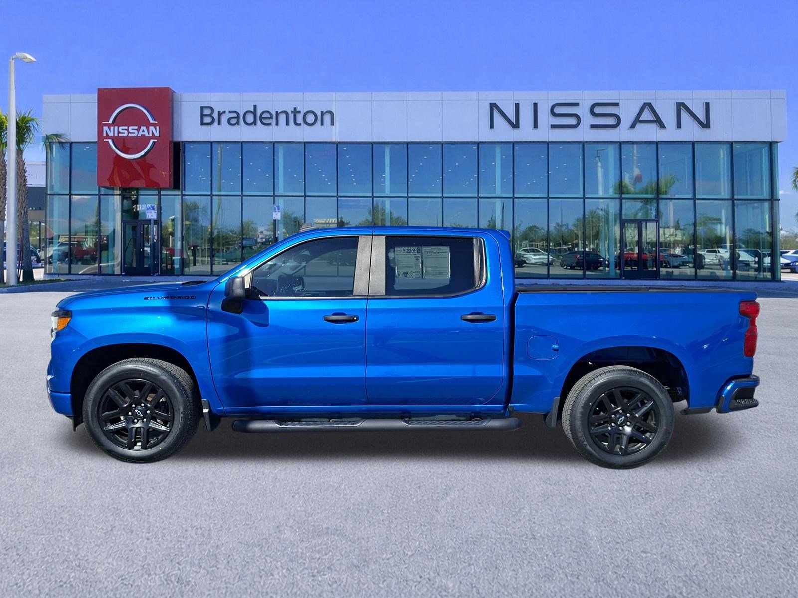 Used 2022 Chevrolet Silverado 1500 Custom w/ Rally Edition image 8