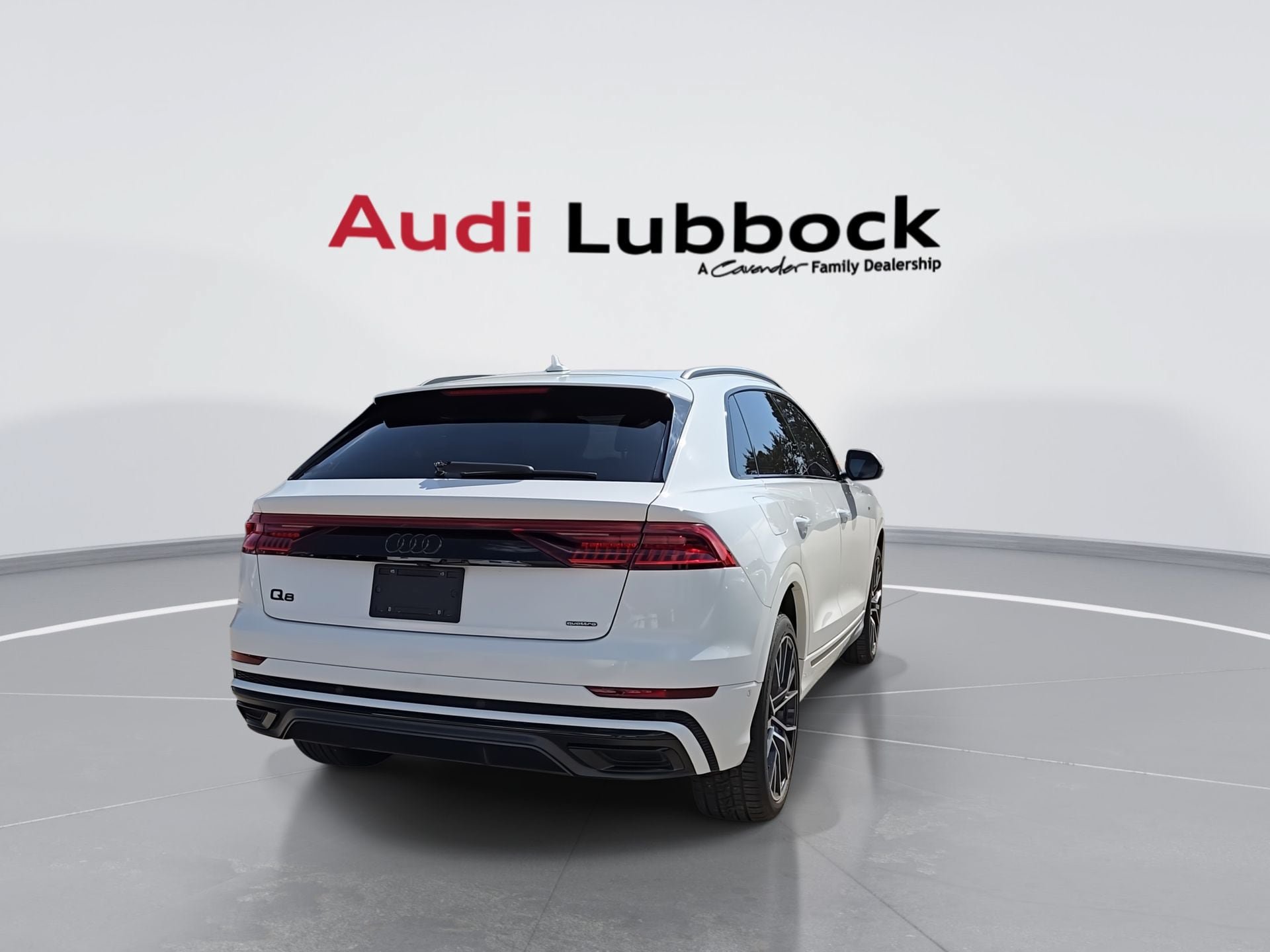 Used 2022 Audi Q8 Premium Plus AWD/4WD image 7
