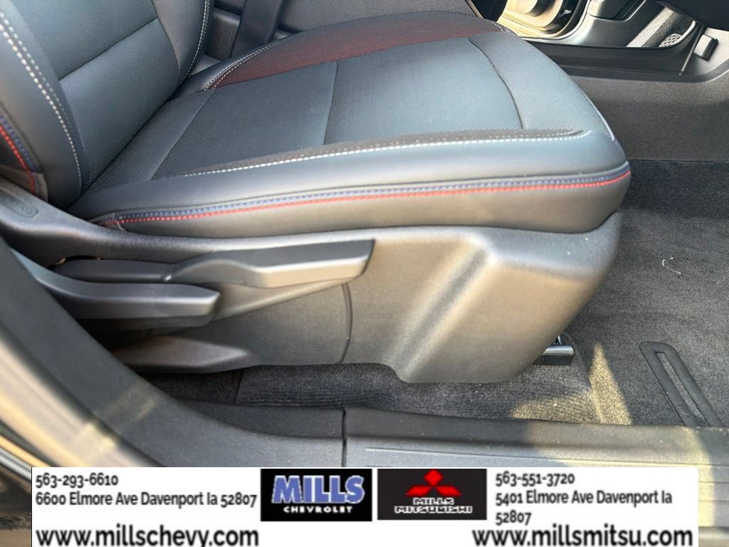 Used 2024 Chevrolet Equinox EV RS FWD image 25