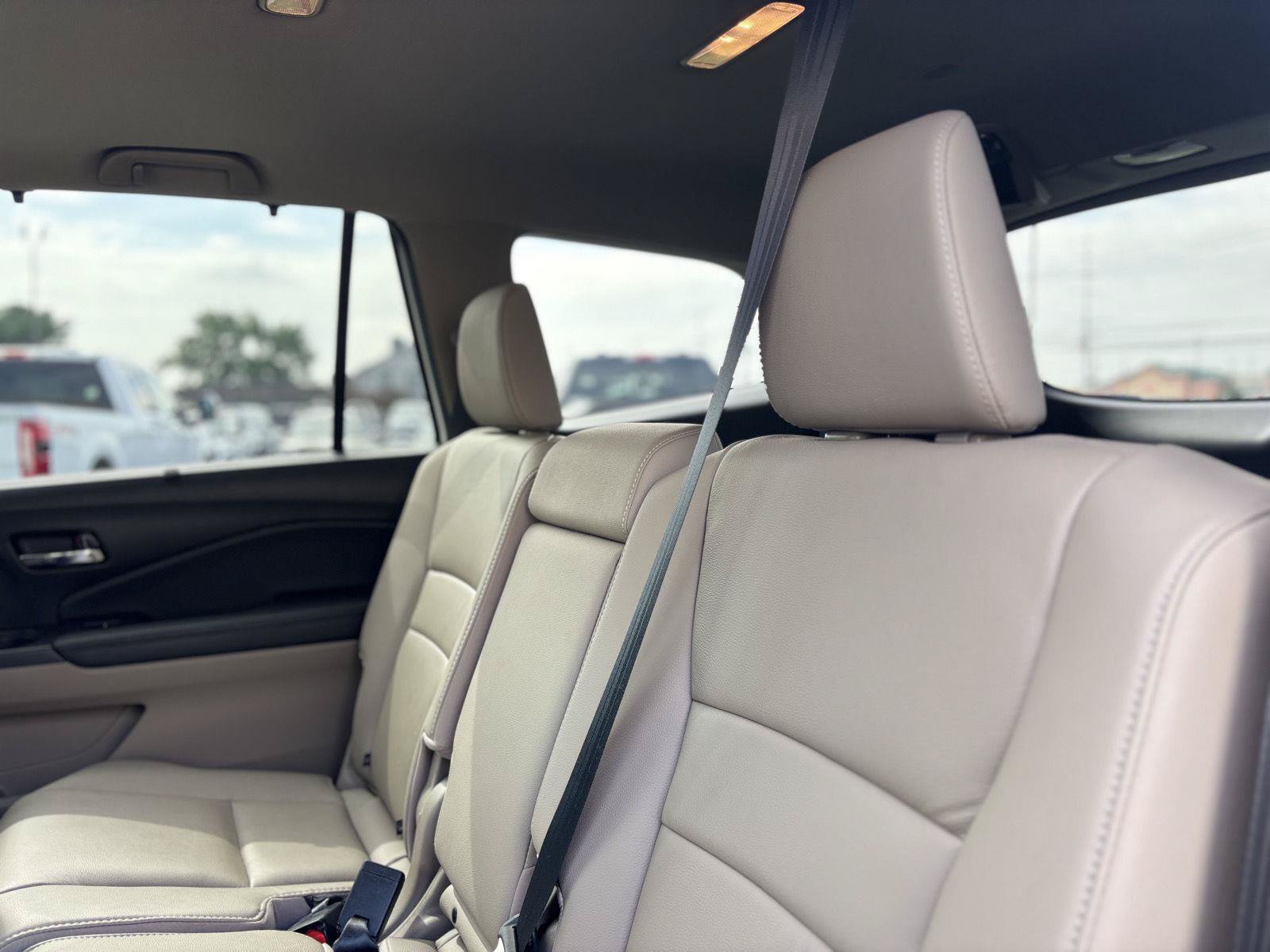 Used 2022 Honda Pilot EX-L image 10