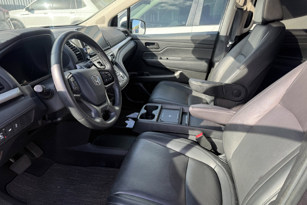 Used 2025 Honda Odyssey EX-L image 14