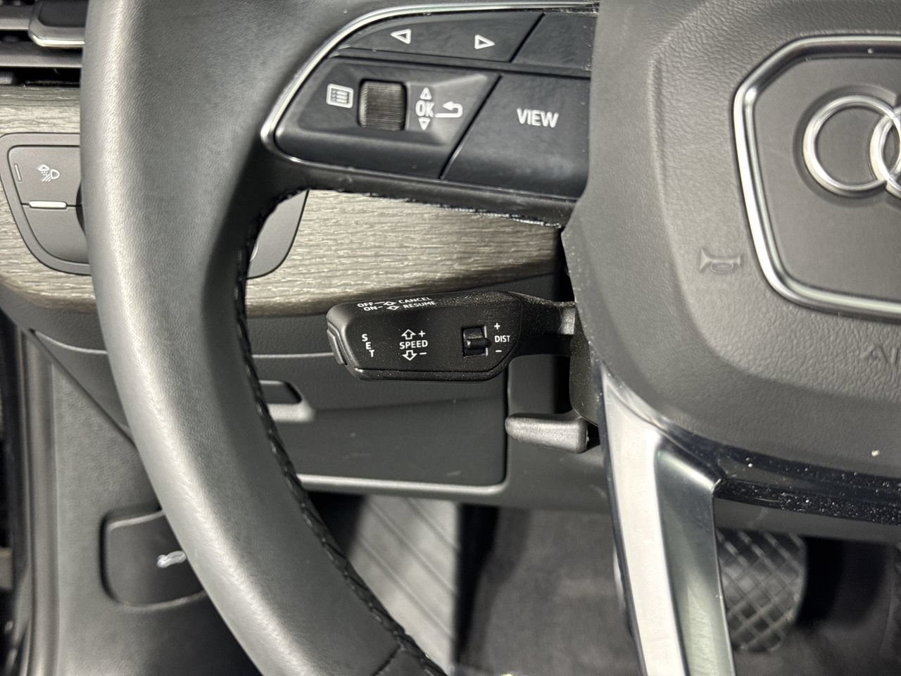 Used 2023 Audi A4 2.0T Premium Plus w/ Premium Plus Package AWD/4WD image 15