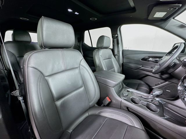 Used 2023 Chevrolet Traverse RS w/ LPO, Floor Liner Package image 31
