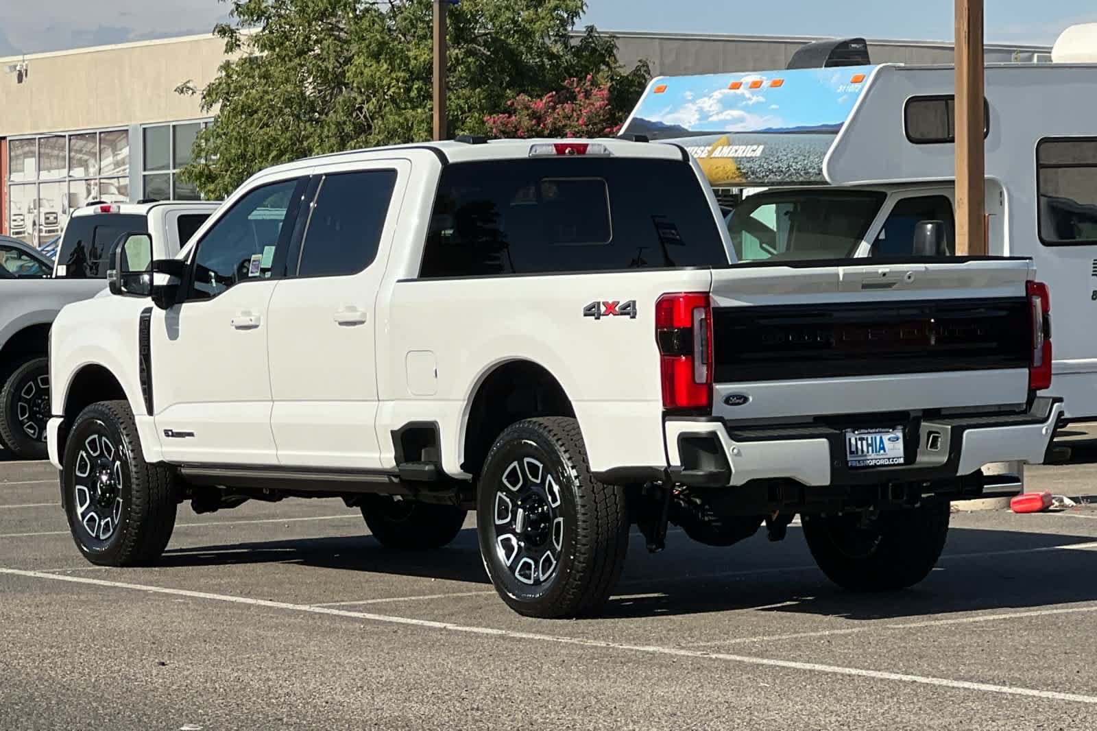 New 2026 Ford F250 Platinum AWD/4WD image 6