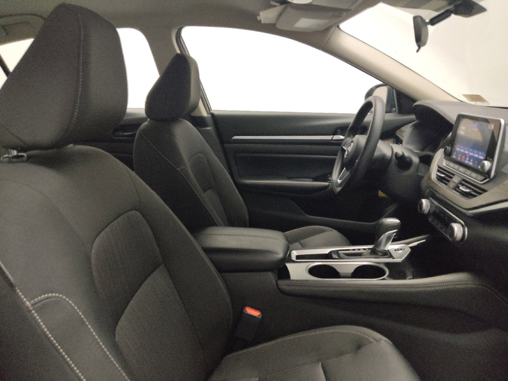 Used 2023 Nissan Altima 2.5 SV image 21