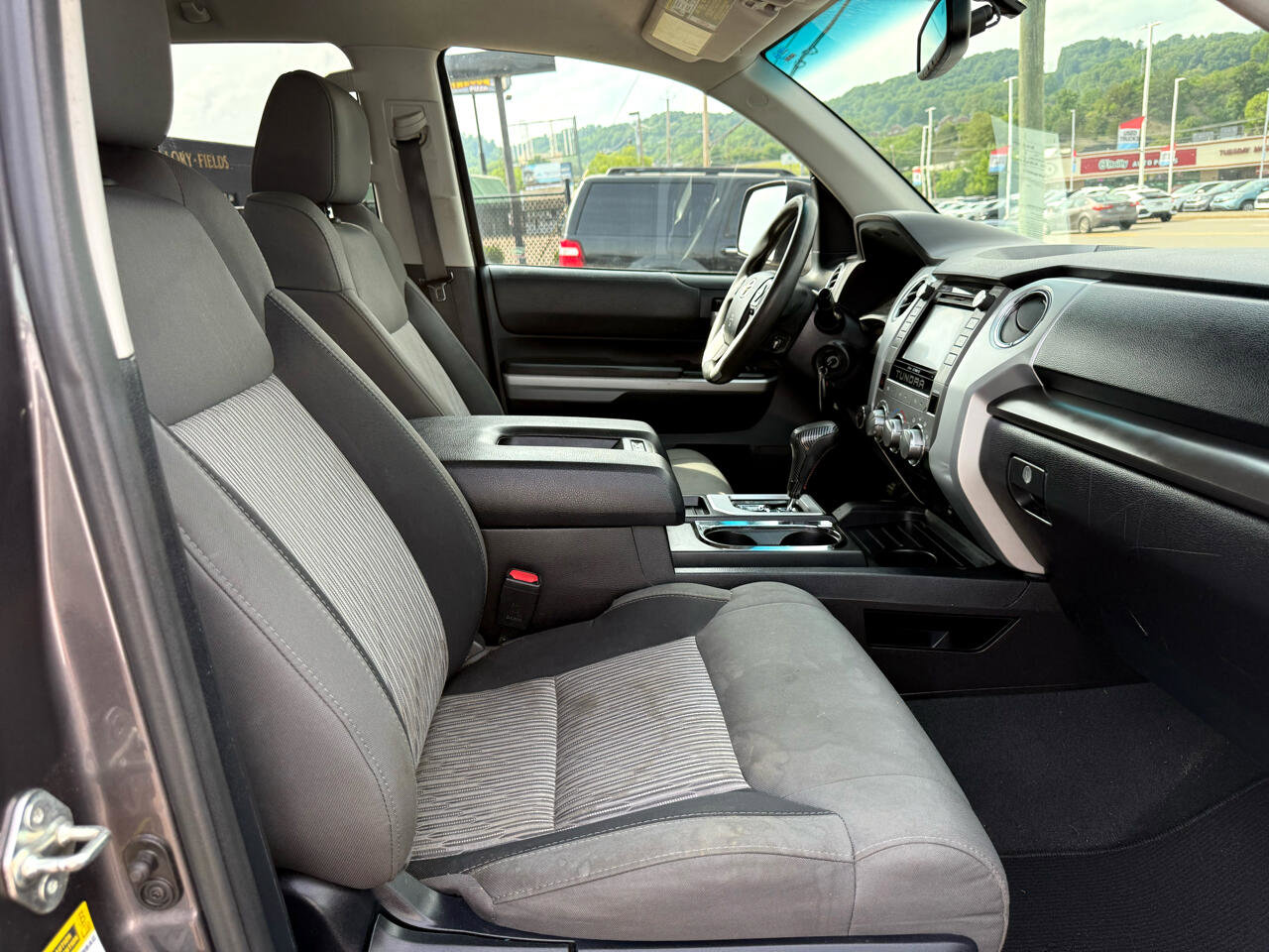 Used 2015 Toyota Tundra SR5 w/ TRD Off Road Package image 24