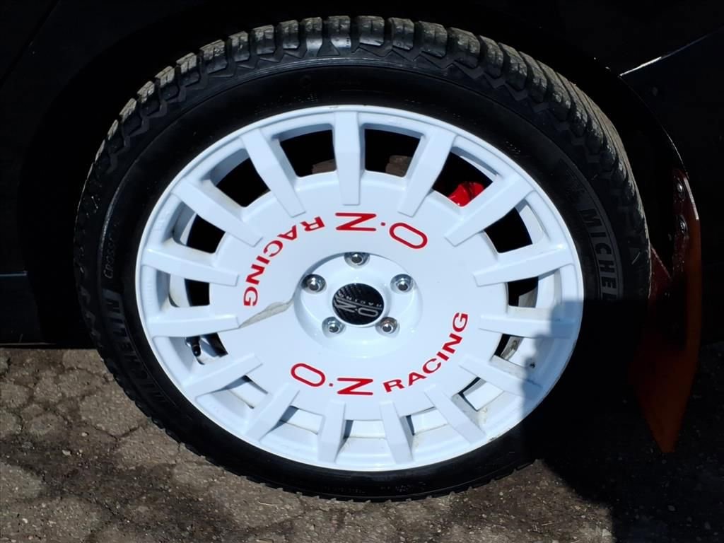 Used 2017 Ford Focus ST image 10