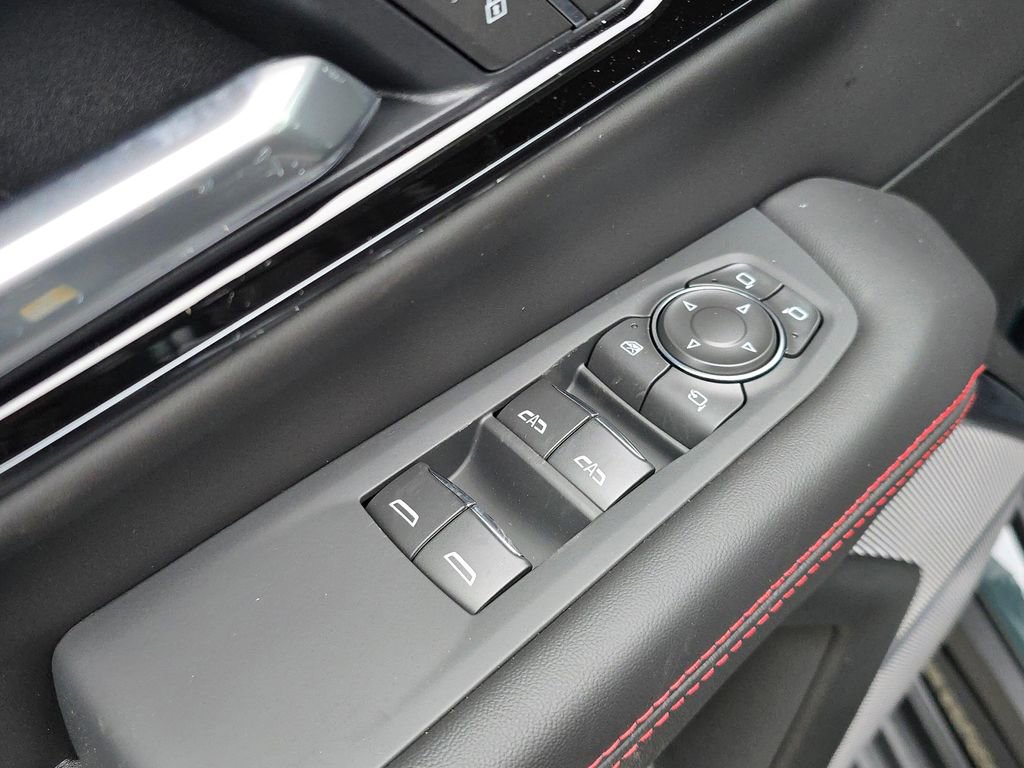 New 2026 GMC Yukon XL AT4 Ultimate AWD/4WD image 25