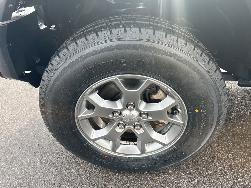 Used 2020 Jeep Wrangler Unlimited Sport image 33