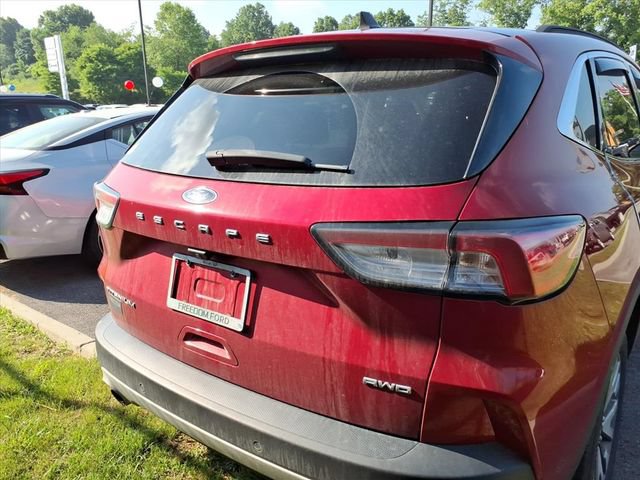Used 2021 Ford Escape Titanium AWD/4WD image 7