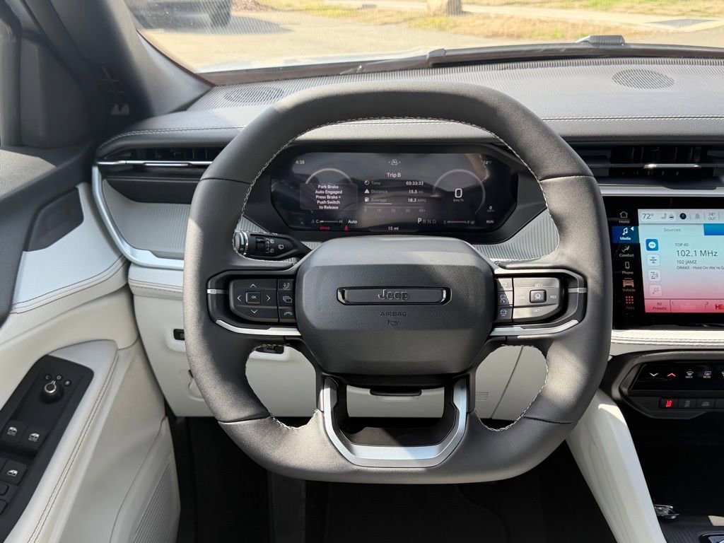 New 2026 Jeep Cherokee Limited image 40