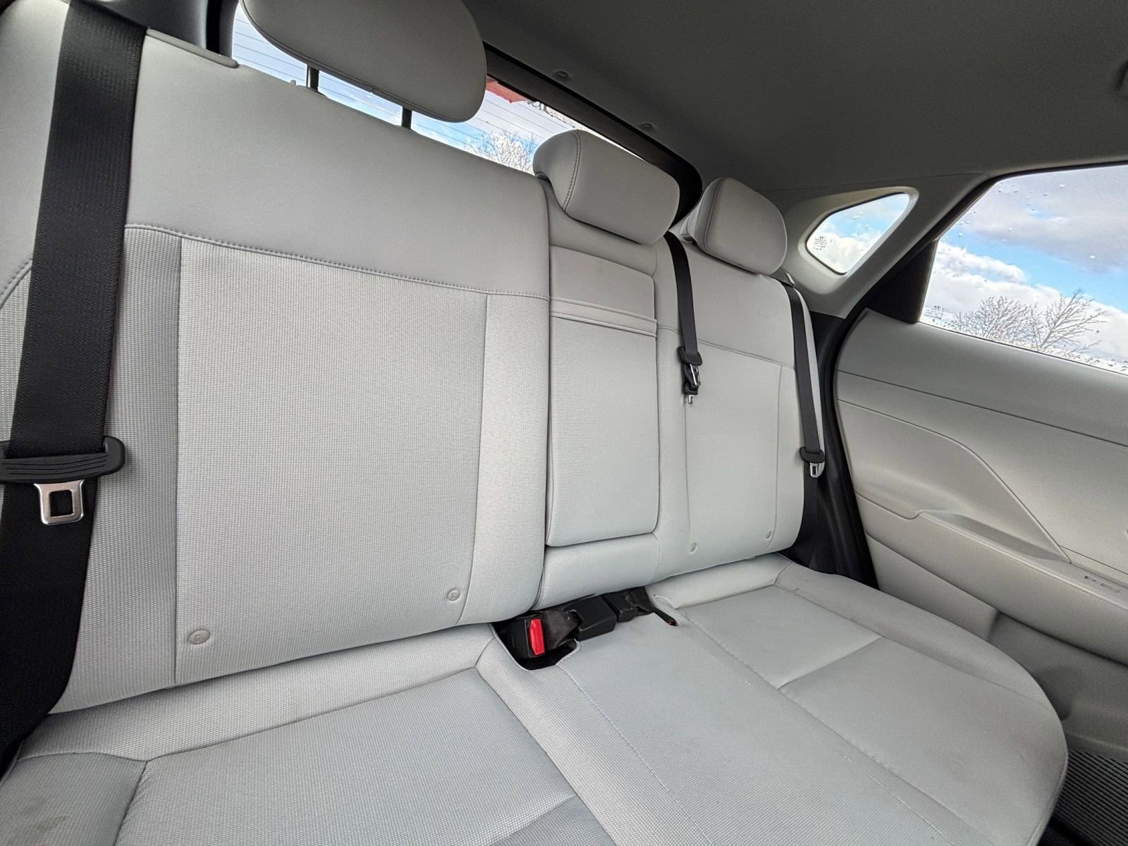 Used 2025 Hyundai Kona SEL image 41