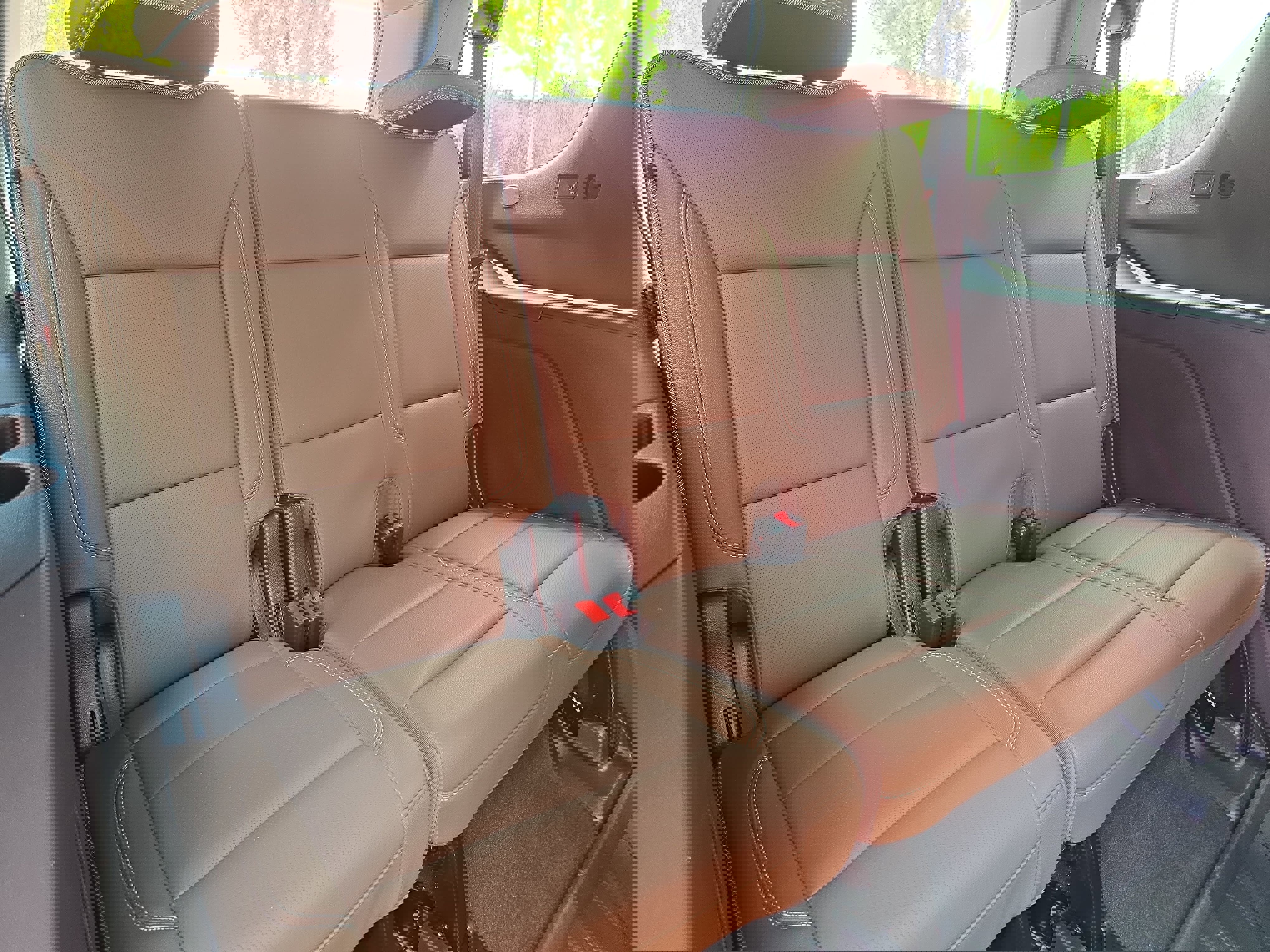 Used 2023 Chevrolet Tahoe High Country image 12