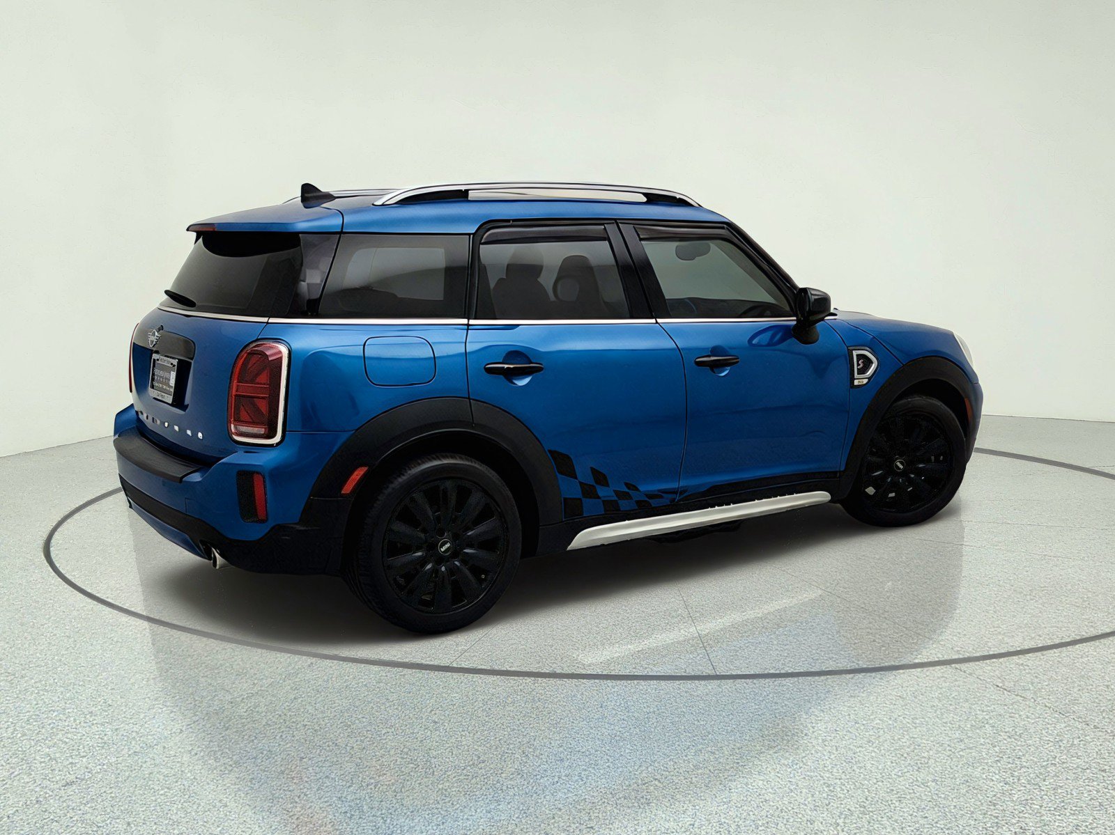 Used 2021 MINI Cooper Countryman S w/ Storage Package FWD image 8
