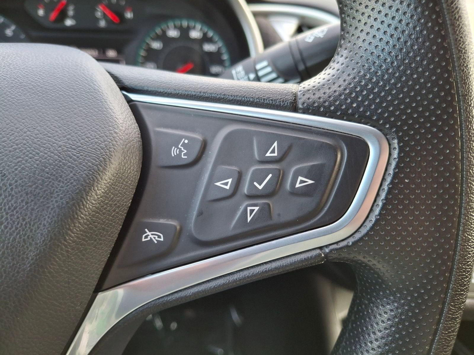 Certified 2023 Chevrolet Malibu LT image 13