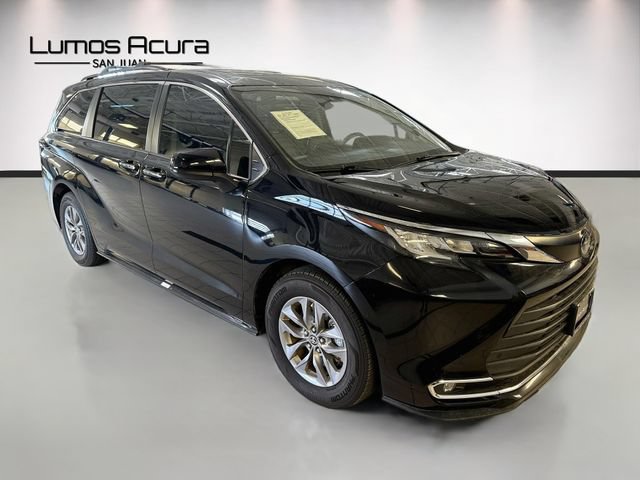 Used 2023 Toyota Sienna XLE w/ XLE Plus Package
