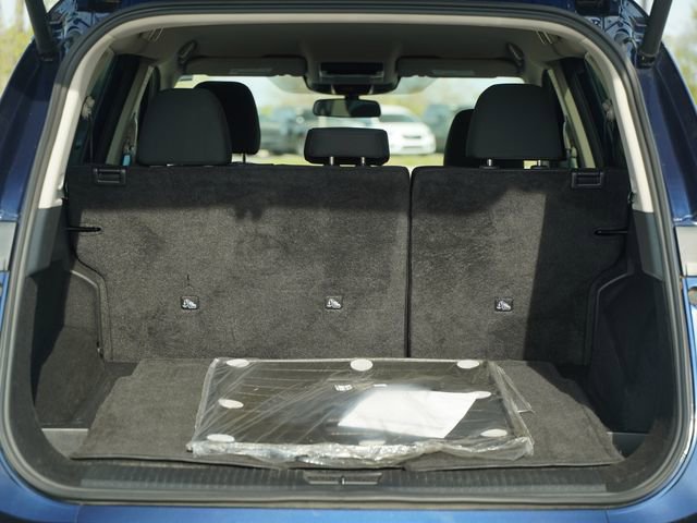 Used 2025 Nissan Rogue SV FWD image 18