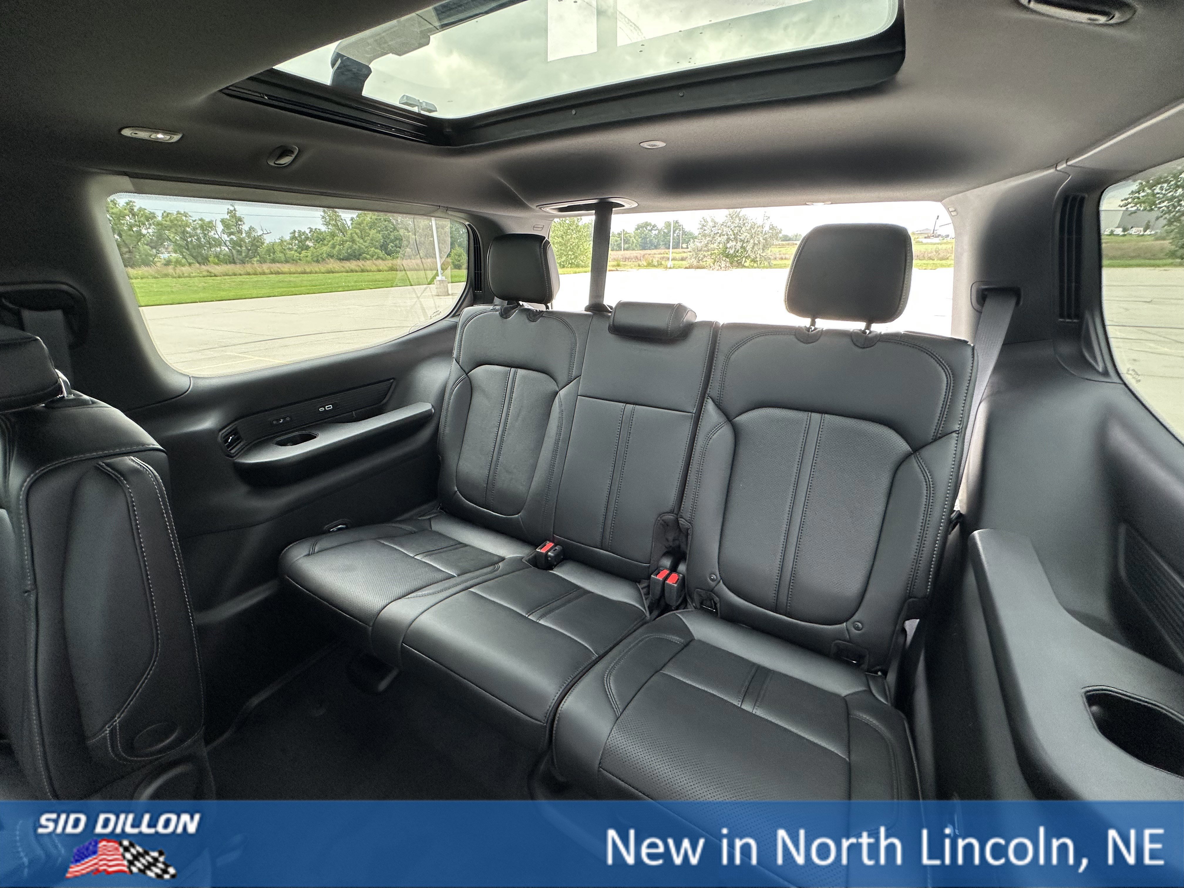 New 2025 Jeep Wagoneer Series II image 16