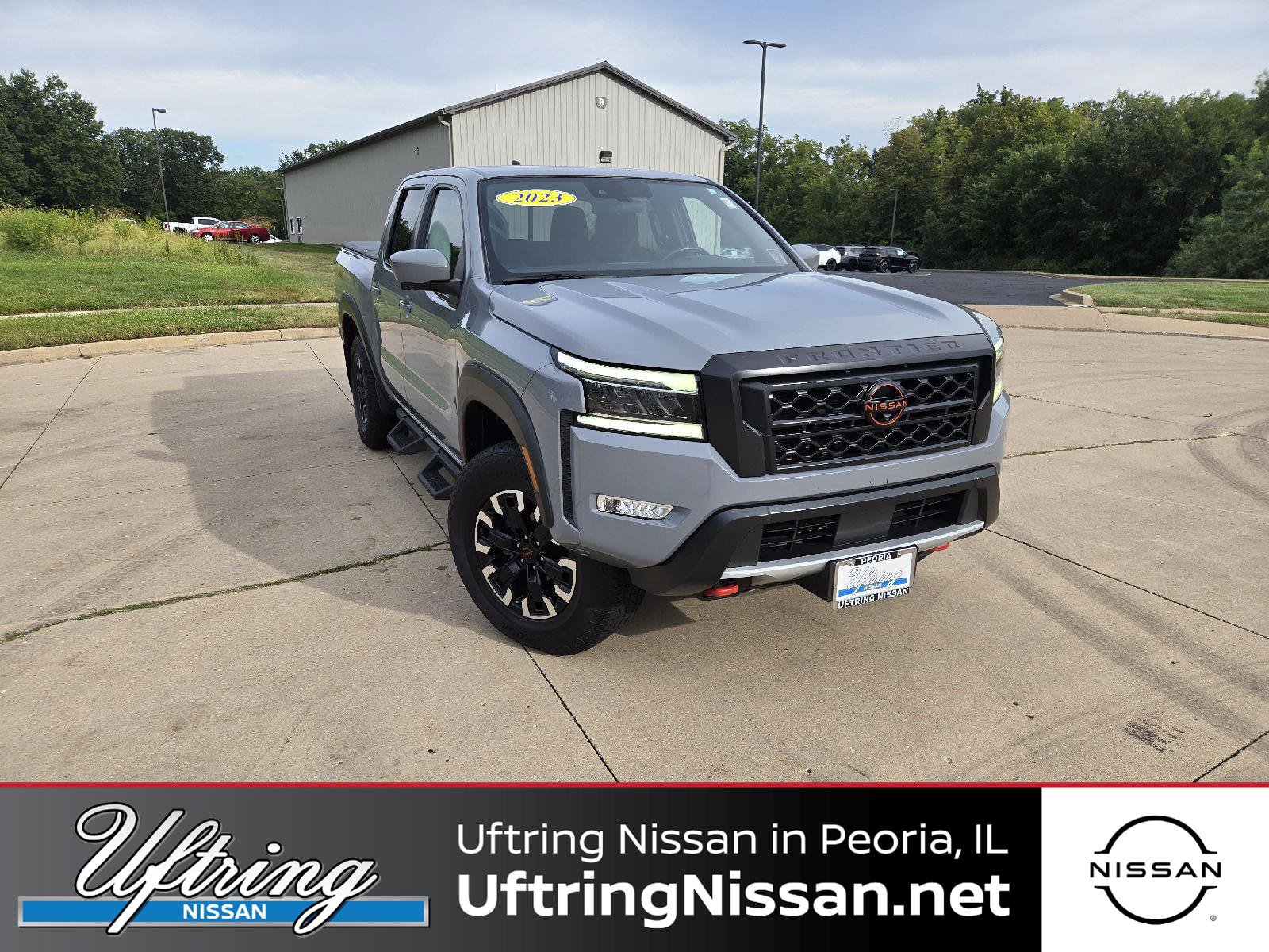 Used 2023 Nissan Frontier PRO-4X w/ Pro Convenience Package AWD/4WD image 1