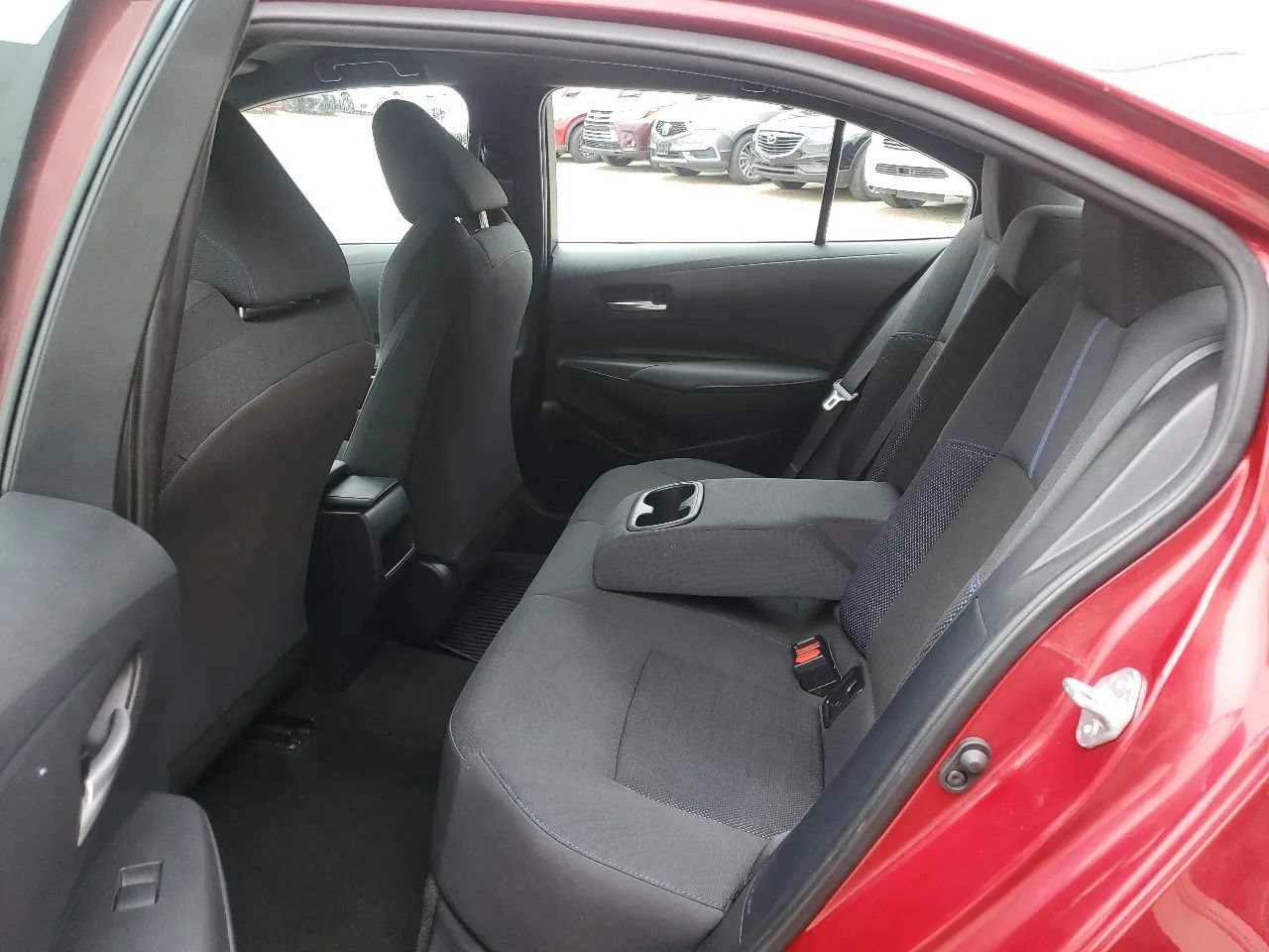 Used 2022 Toyota Corolla SE FWD image 24