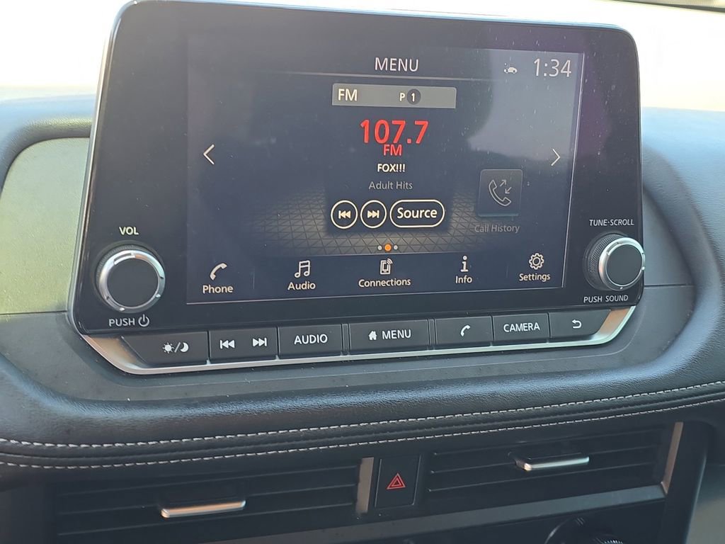 Used 2023 Nissan Rogue SV FWD image 22