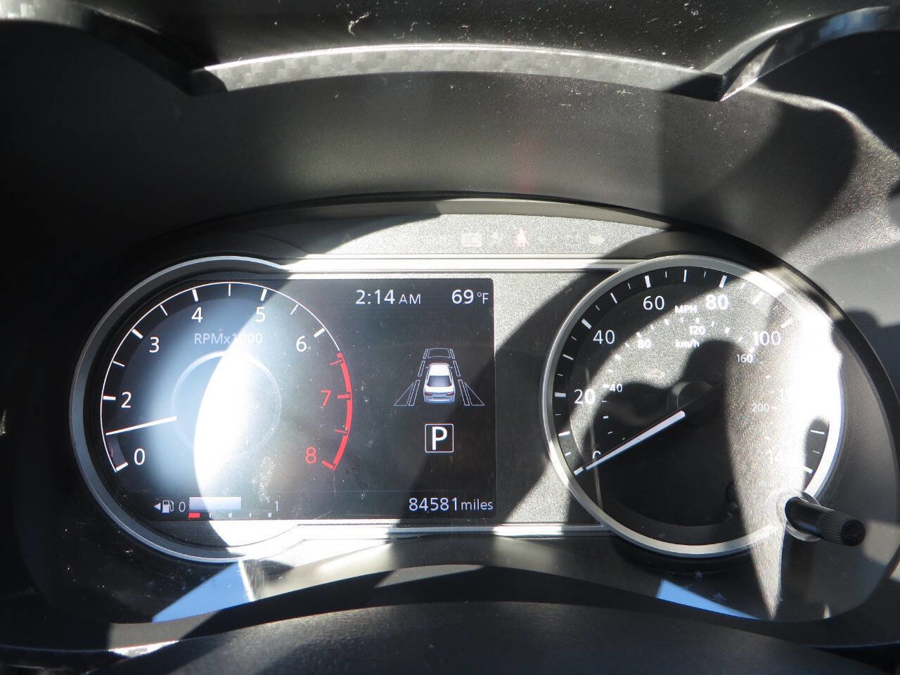 Used 2021 Nissan Versa SV image 47
