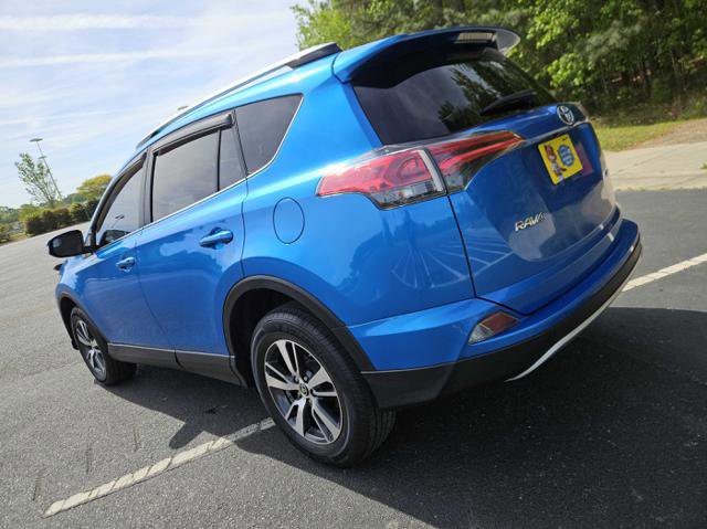 Used 2017 Toyota RAV4 XLE image 3