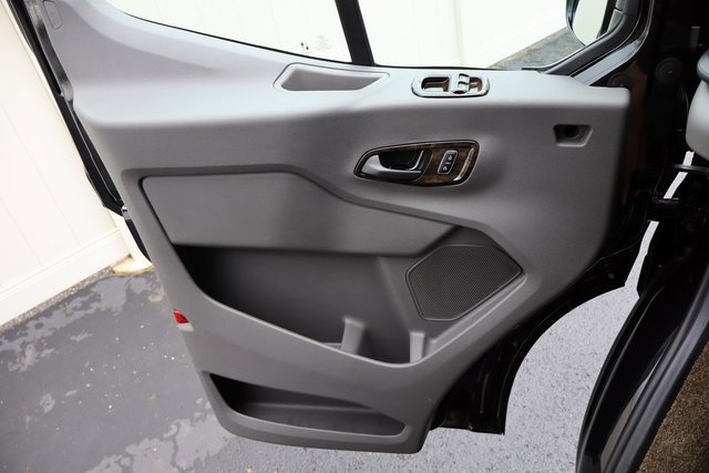 Used 2024 Ford Transit 250 148 High Roof Extended AWD image 30