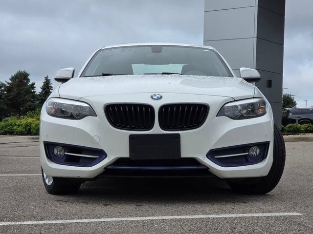 Used 2016 BMW 228i xDrive Coupe AWD/4WD image 3