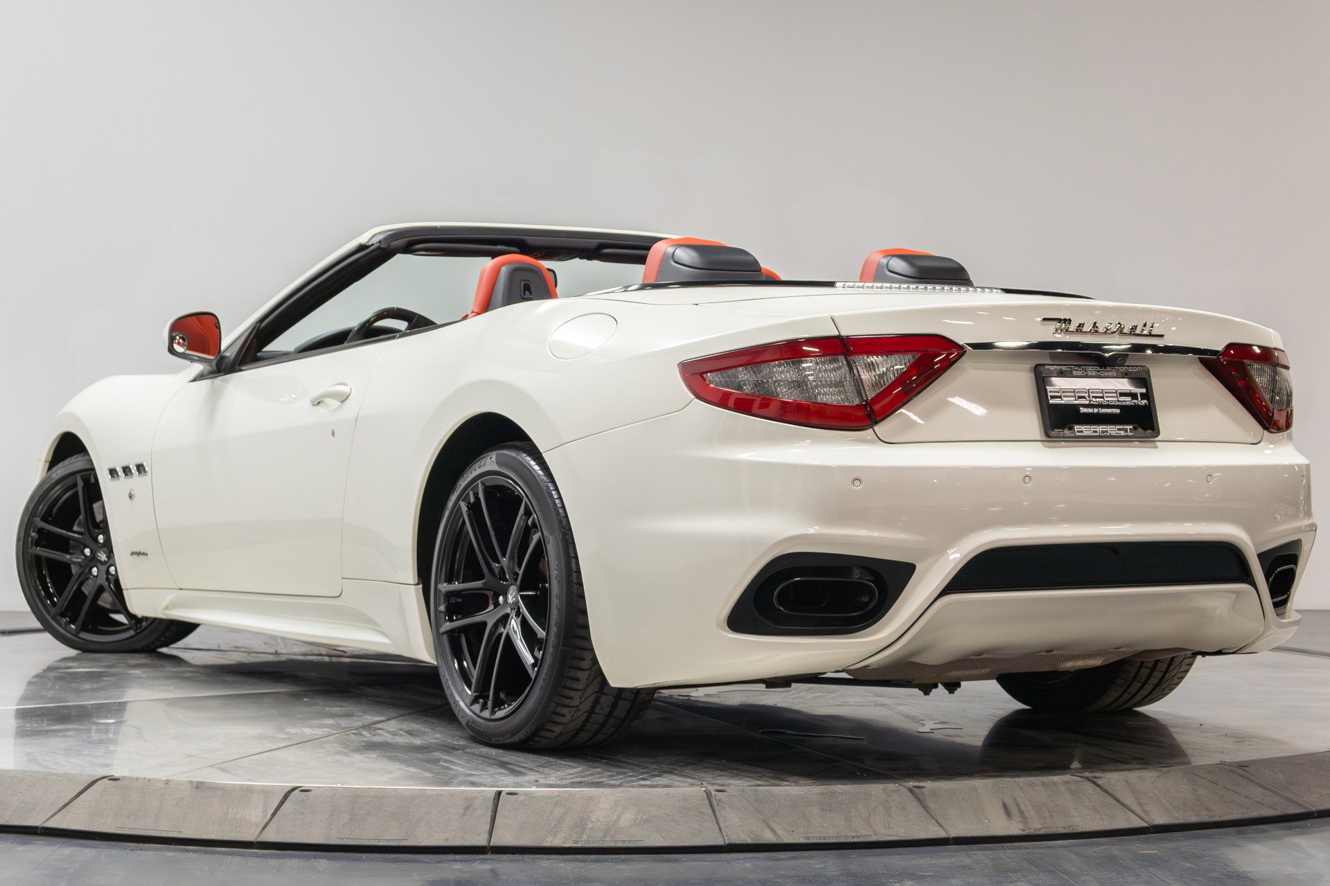 Used 2018 Maserati GranTurismo Sport image 27