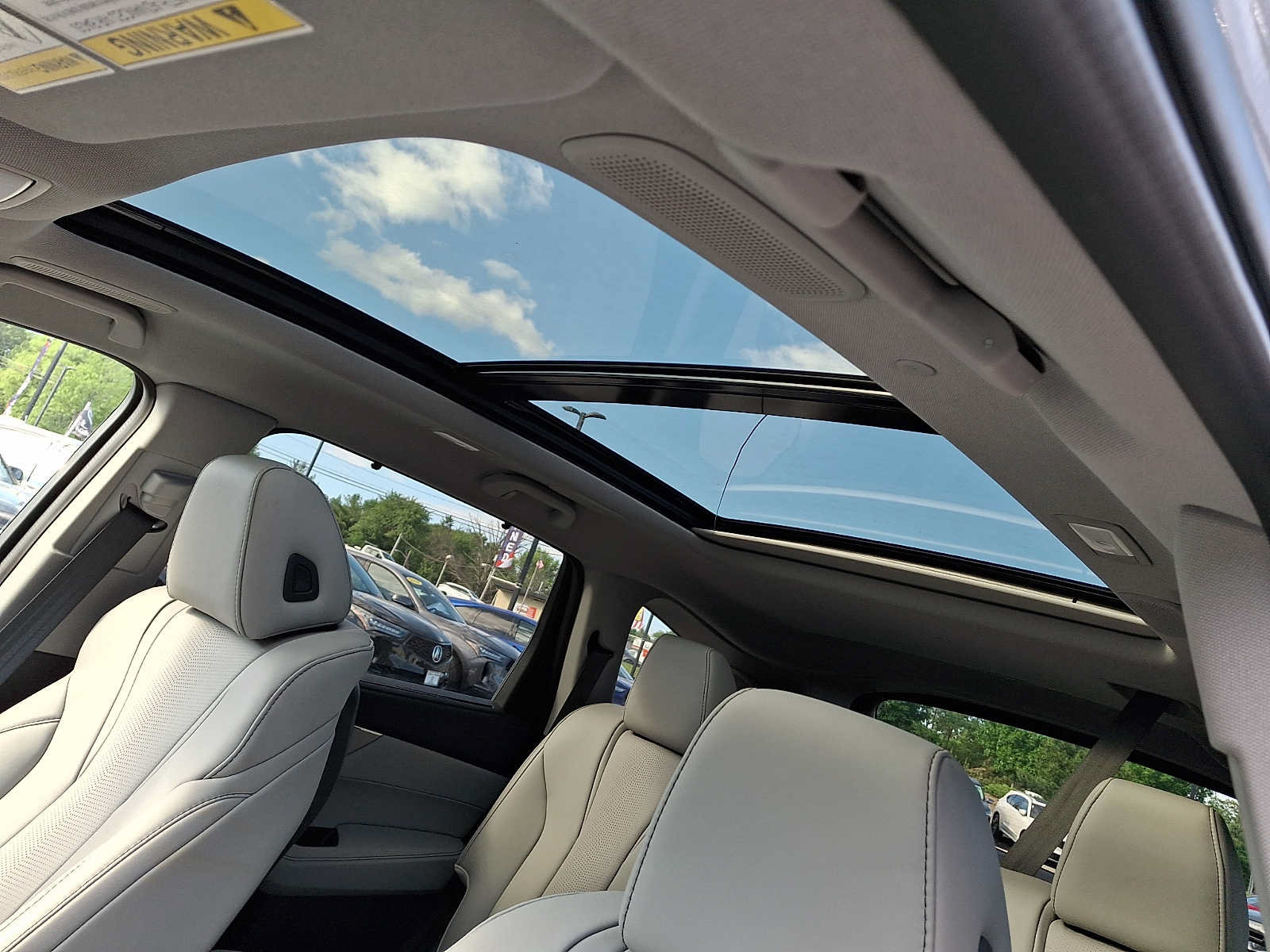 Certified 2026 Acura MDX SH-AWD w/ Technology Package image 14