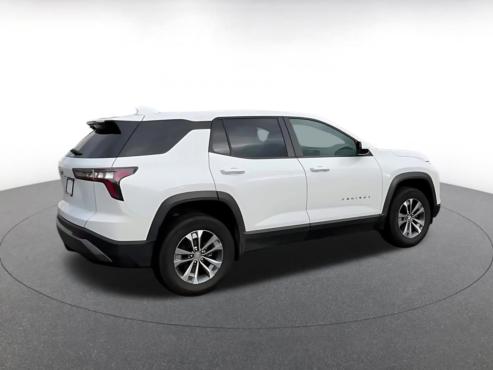 Used 2025 Chevrolet Equinox LT image 14