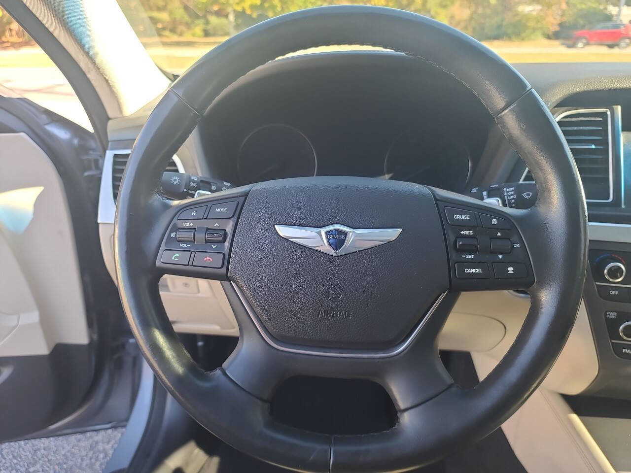 Used 2016 Hyundai Genesis 3.8 w/ Option Group 04 image 18