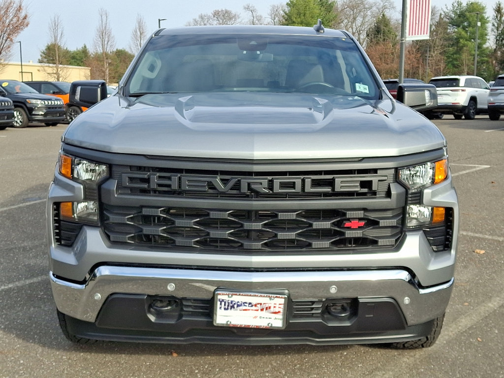 Used 2024 Chevrolet Silverado 1500 W/T w/ WT Value Package image 8
