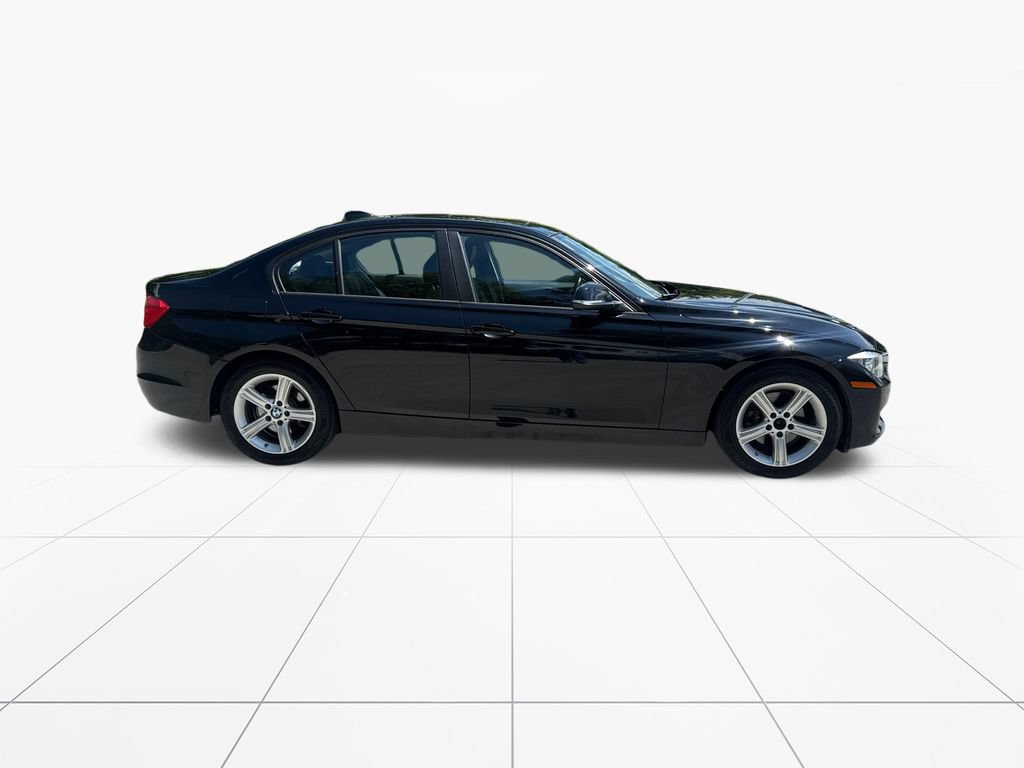 Used 2015 BMW 320i xDrive Sedan AWD/4WD image 9