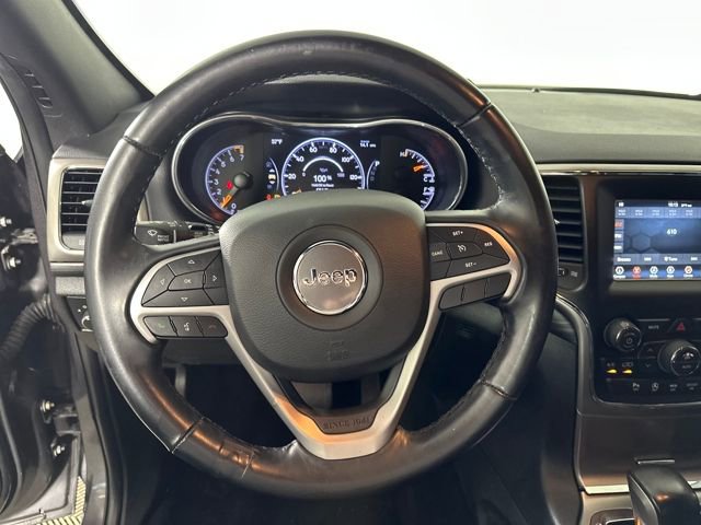 Used 2020 Jeep Grand Cherokee Laredo image 14