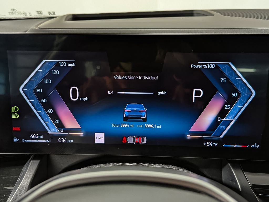 Used 2025 BMW 530i xDrive w/ Premium Package image 34