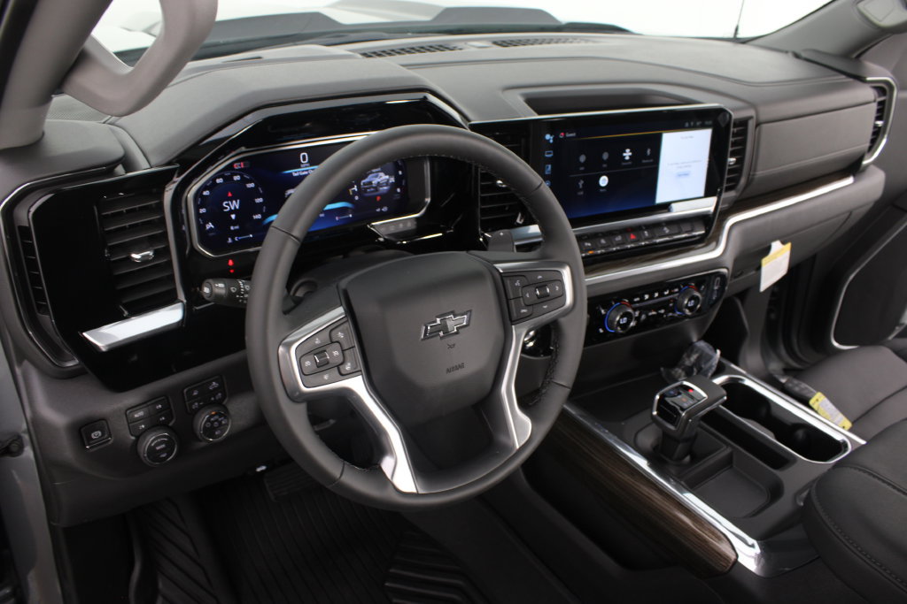 New 2026 Chevrolet Silverado 1500 LT Trail Boss w/ LT Trail Boss Premium Package AWD/4WD image 9