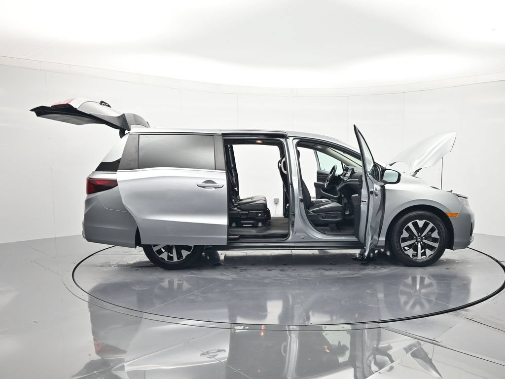 Used 2025 Honda Odyssey EX-L image 49