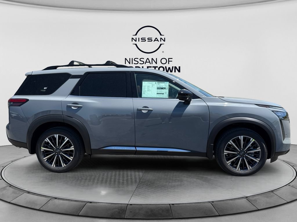 New 2026 Nissan Pathfinder Platinum w/ Cargo Package AWD/4WD image 6