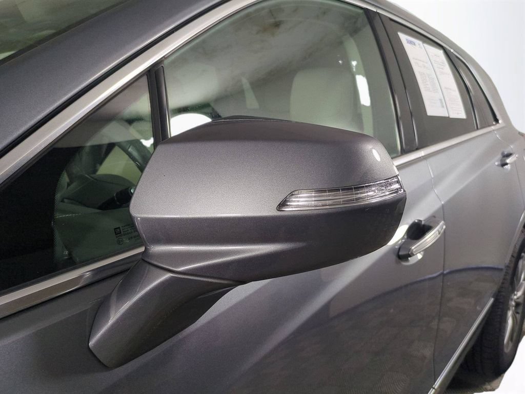 Used 2022 Cadillac XT5 Premium Luxury FWD image 12