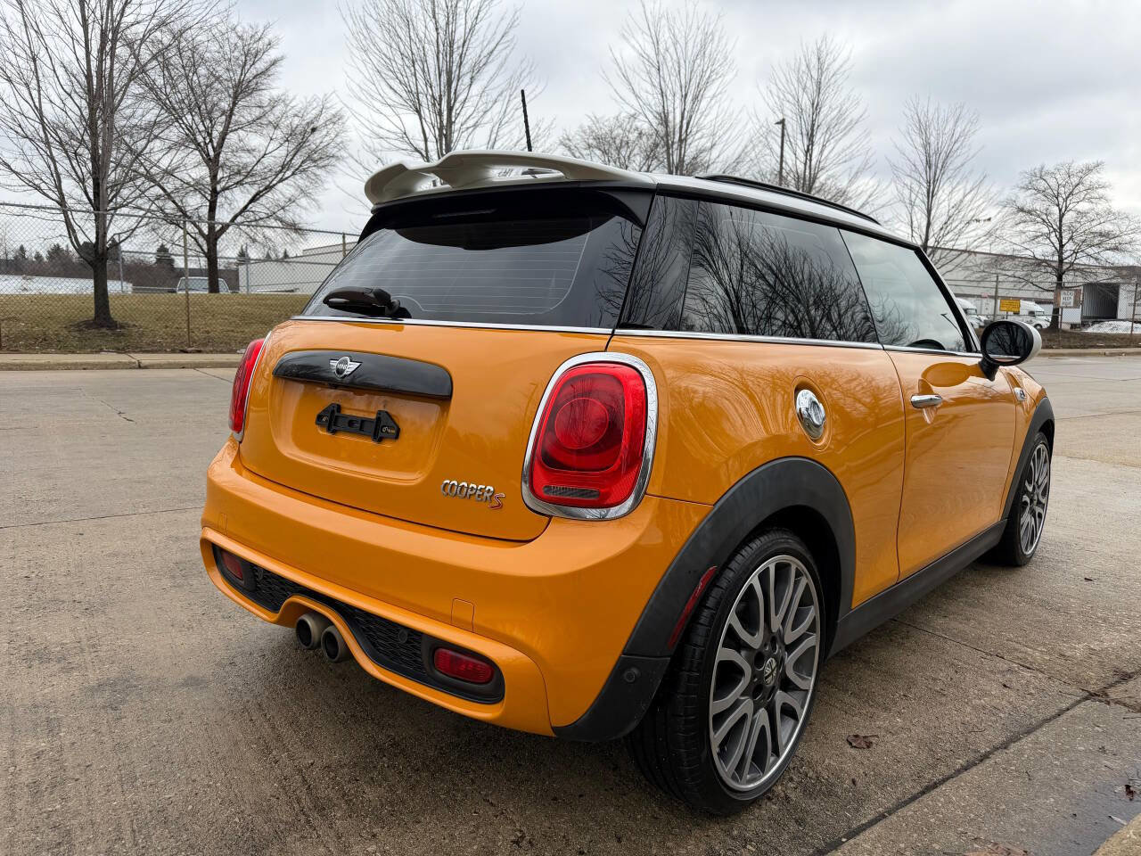 Used 2018 MINI Cooper S image 15