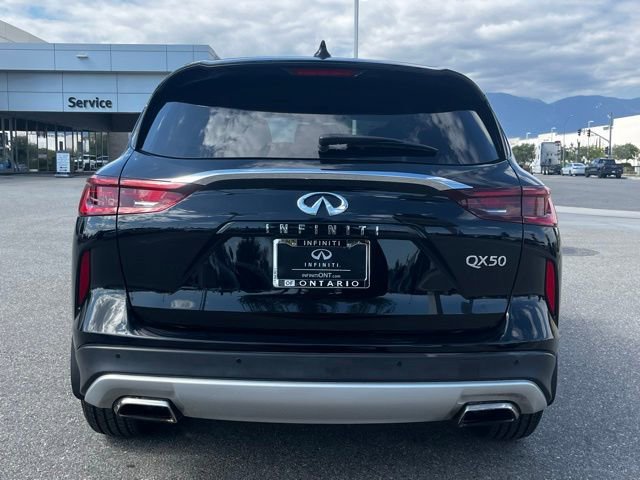 Certified 2023 INFINITI QX50 Pure FWD image 6
