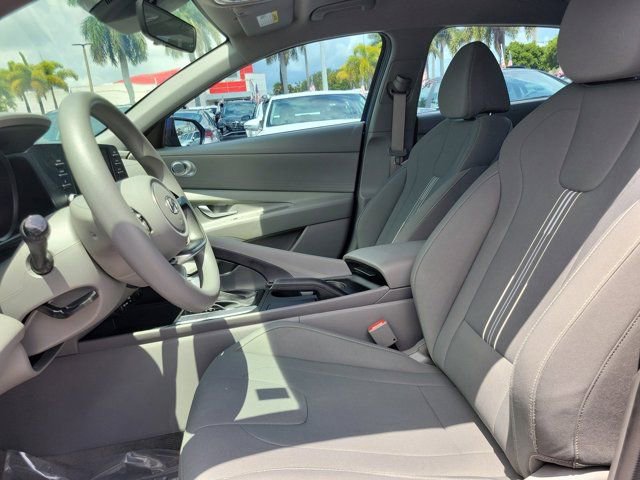 Certified 2023 Hyundai Elantra SEL FWD image 11